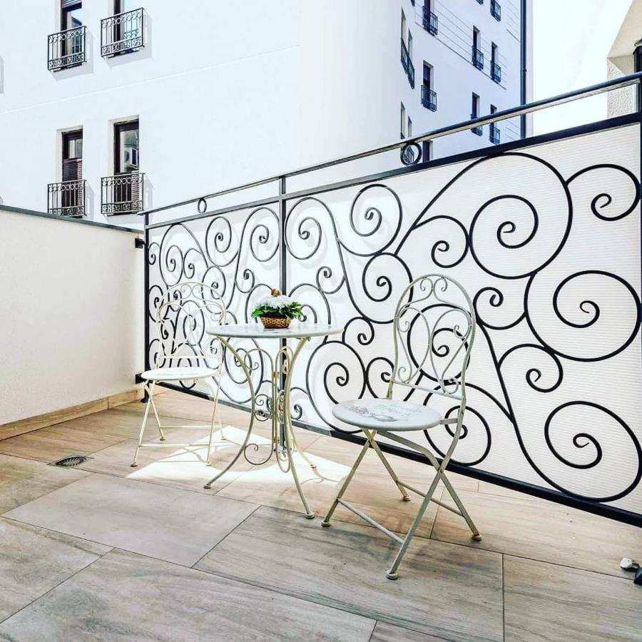 Appartement Joli à Belgrade Extérieur photo